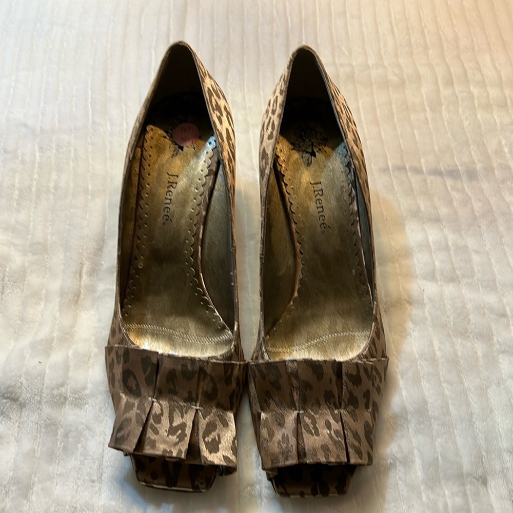 J. Renee jacquard fabric antique gold heels
